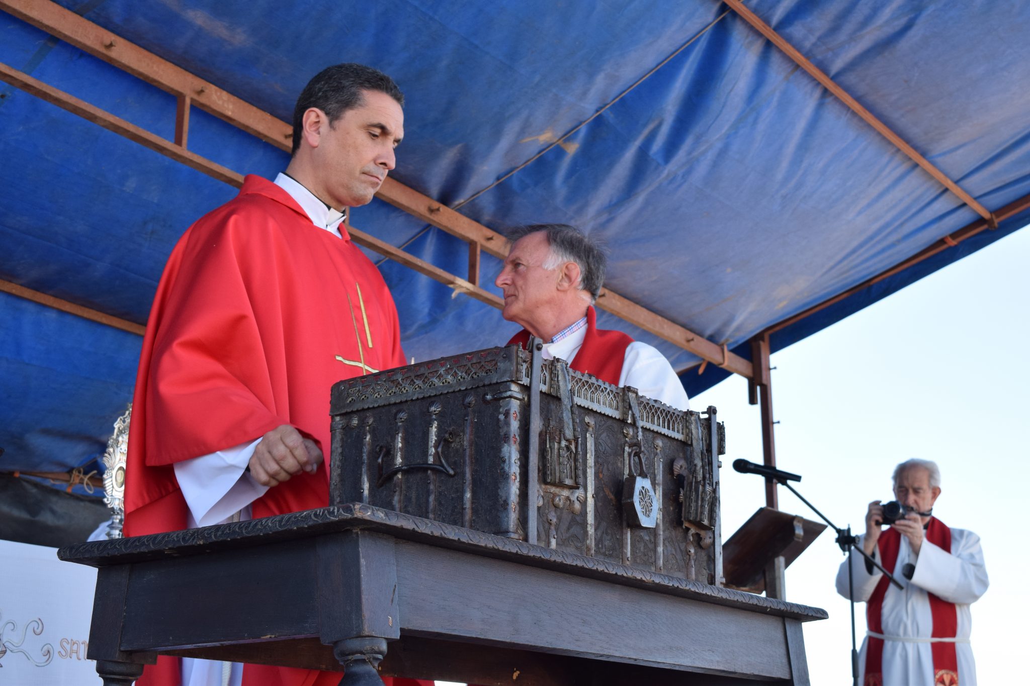 San Vitores congrega a los pueblos de la comarca del Tirón en torno a sus reliquias 2 san vitores (16)