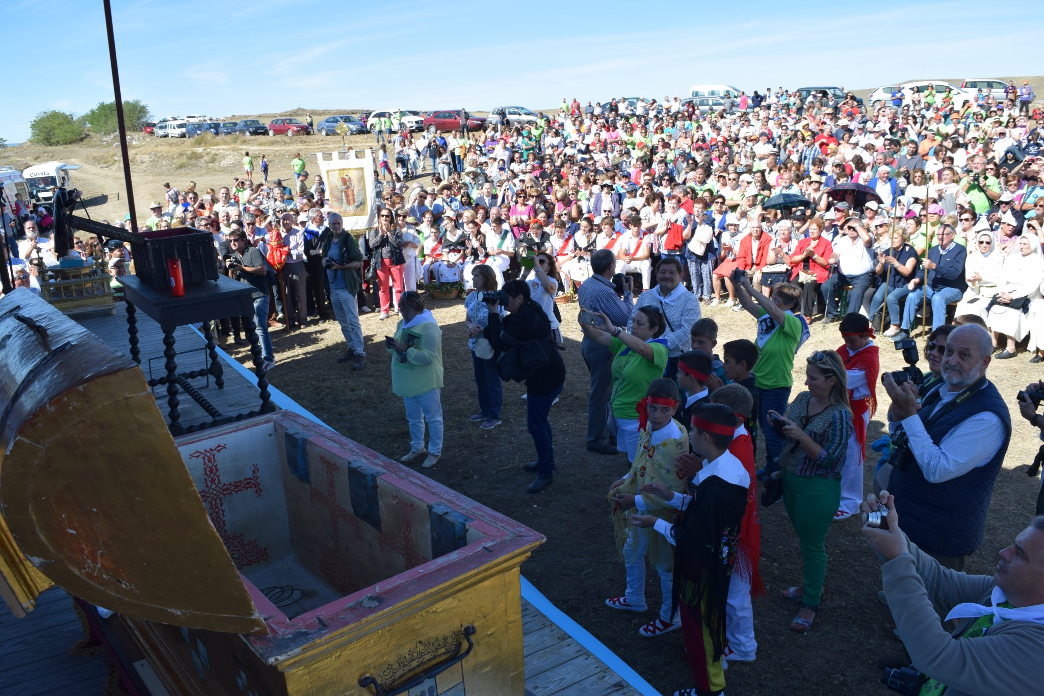 San Vitores congrega a los pueblos de la comarca del Tirón en torno a sus reliquias 4 san vitores (19)