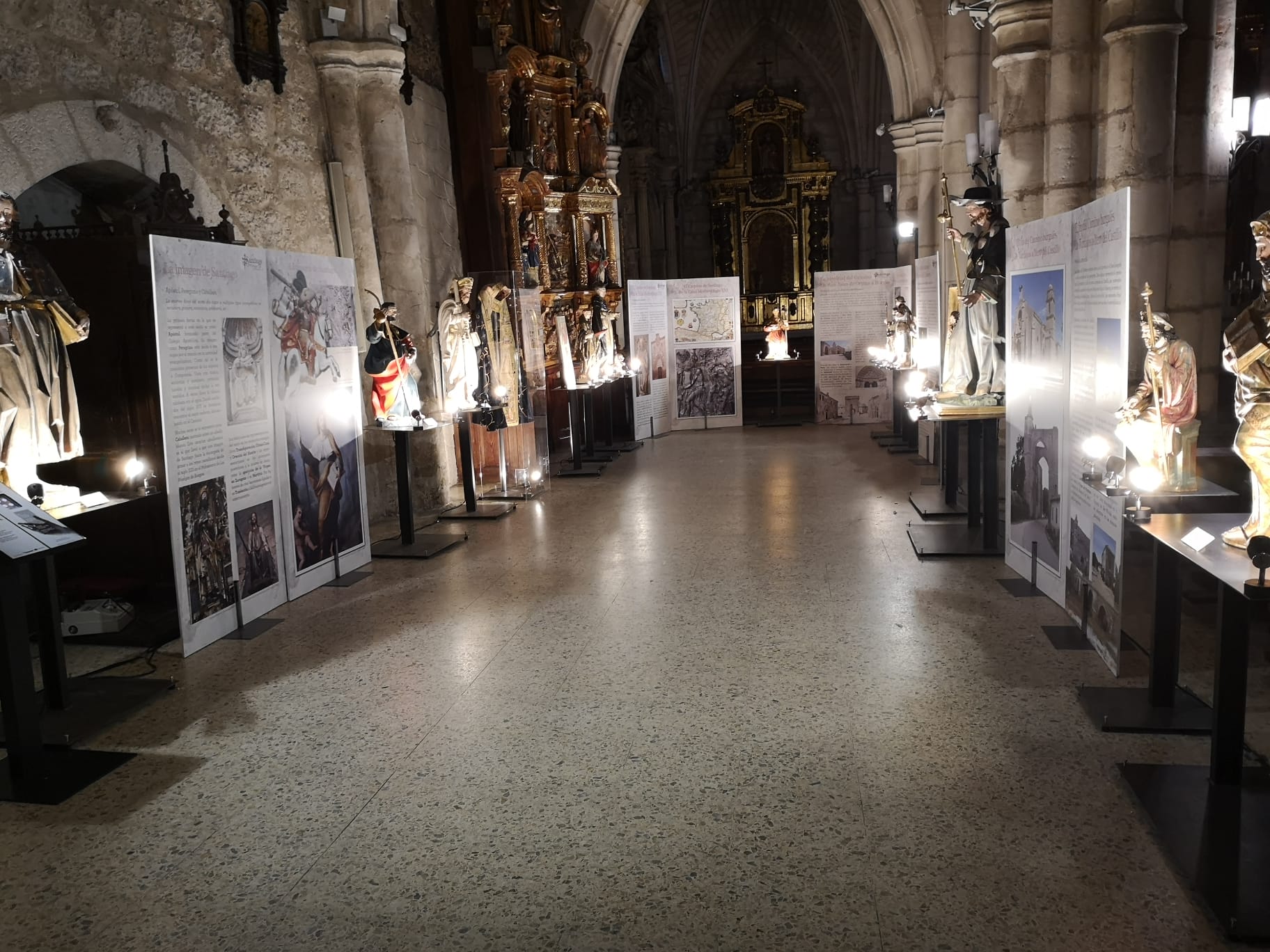 La exposición ‘Santiago, el peregrino de Burgos’ llega a San Cosme y San Damián 3 santiago iglesia san cosme 3
