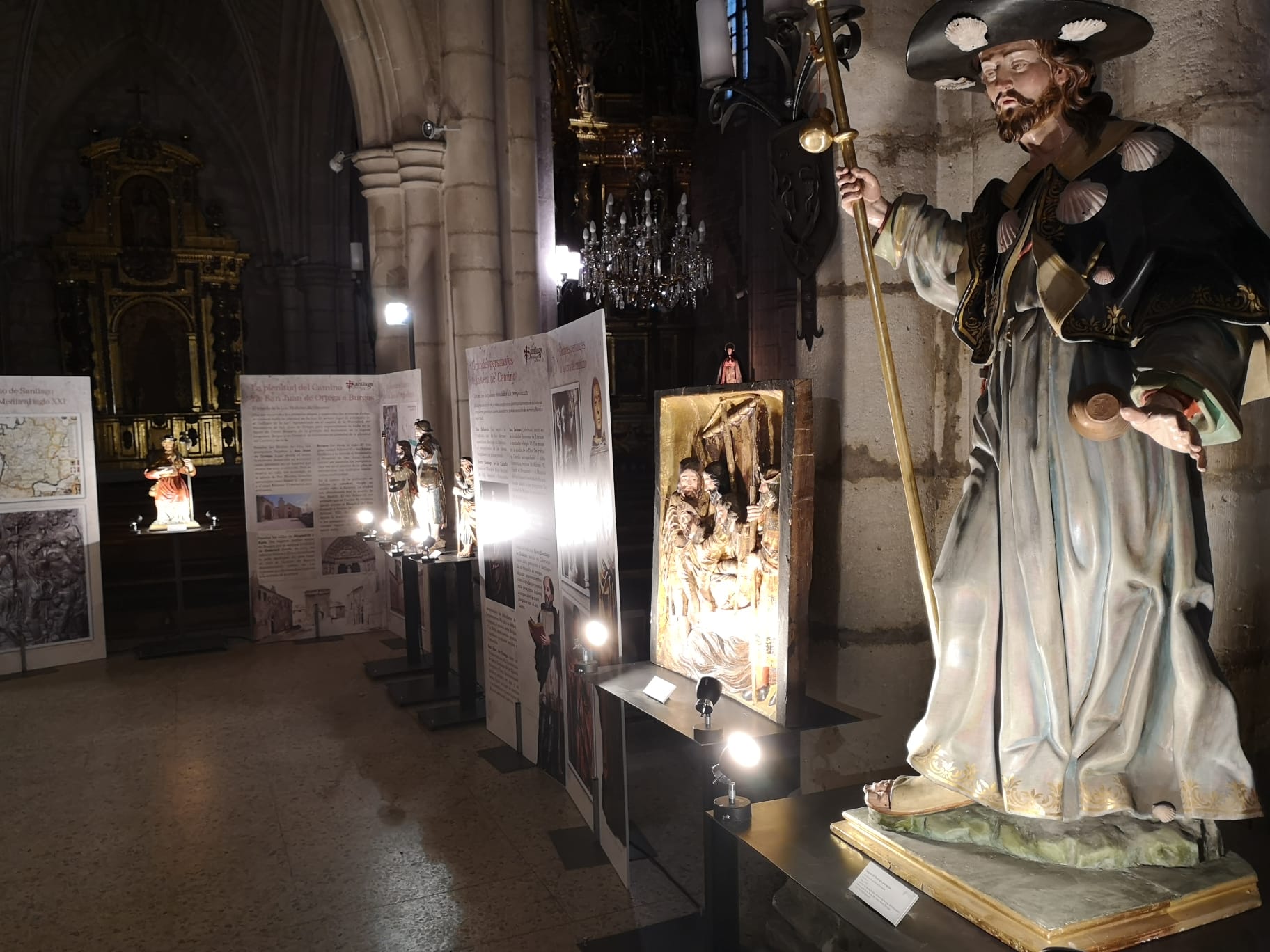 La exposición ‘Santiago, el peregrino de Burgos’ llega a San Cosme y San Damián 1 santiago iglesia san cosme