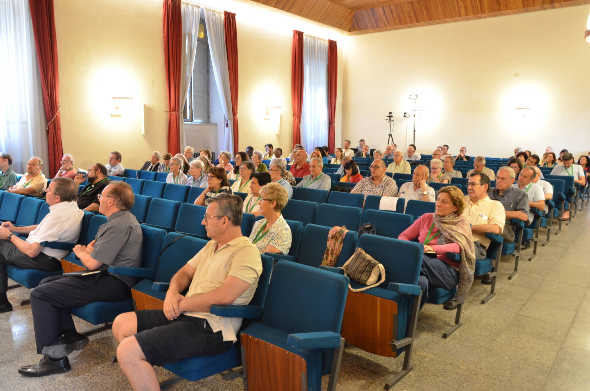 «A más misión, más esperanza»: la segunda jornada de la SEM aborda las Palabras de Esperanza 6 segunda-jornada-sem-misionología-burgos_00002