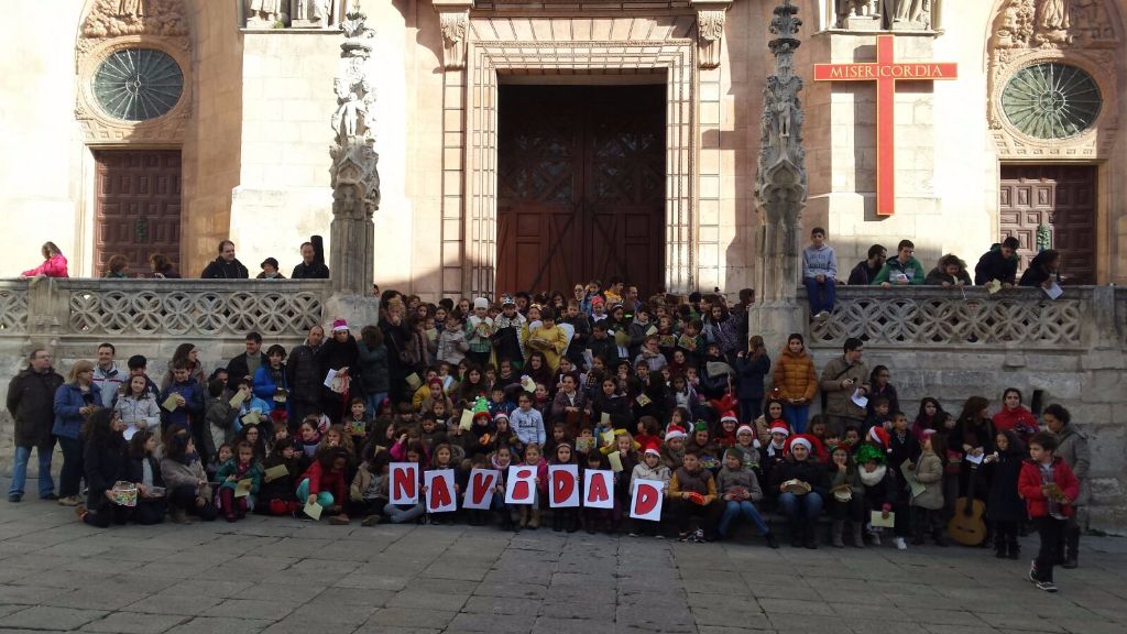 Cientos de niños siembran de estrellas las calles de Burgos 1 sembradores-de-estrellas-2.jpg