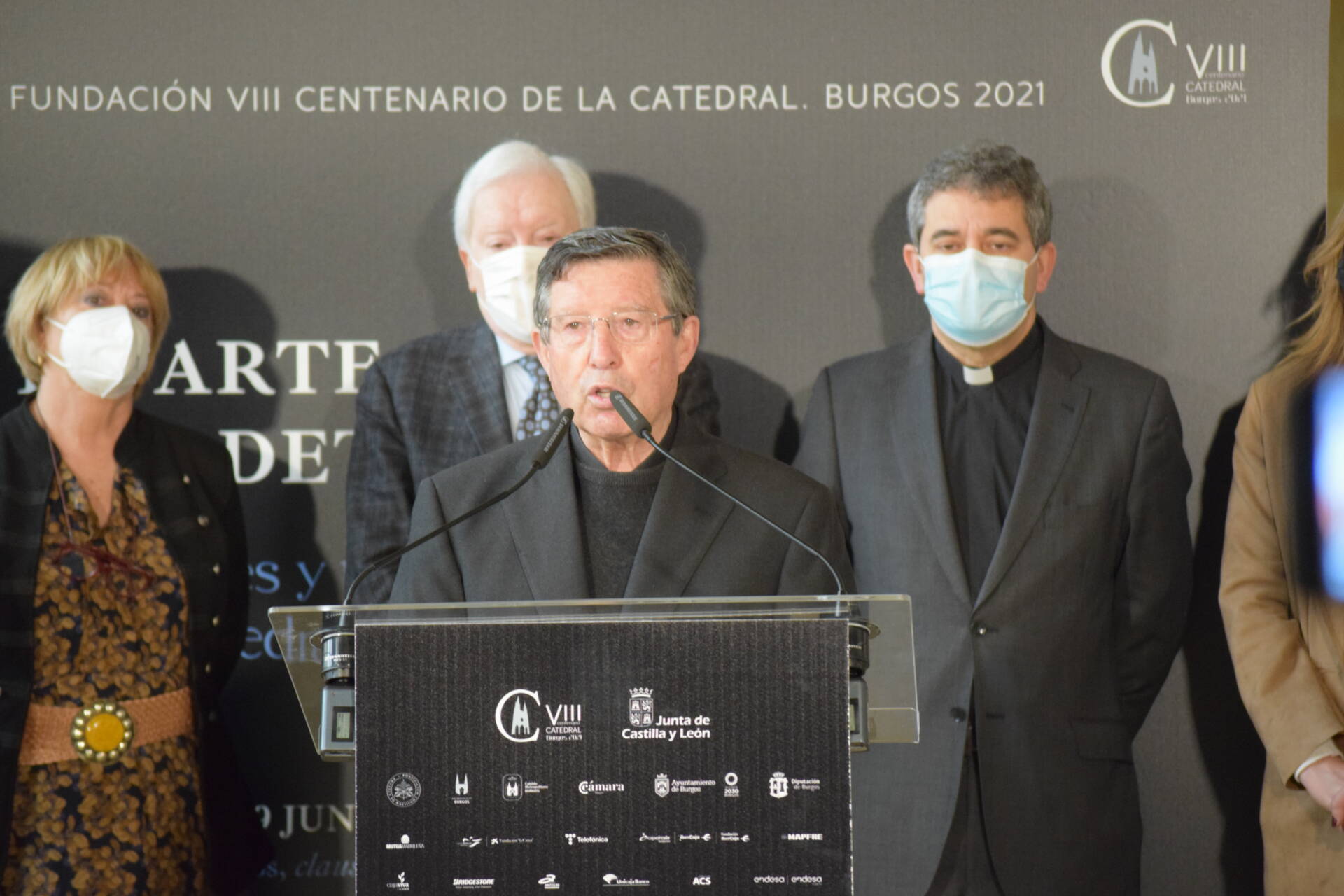 La Catedral exhibe algunos de sus cantorales y tapices más preciados 8 tapices cantorales catedral de burgos
