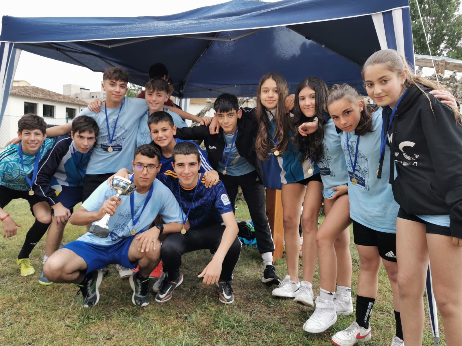 Torneo San José: fútbol y chapuzón... bajo la lluvia 2 torneo san josé seminario burgos deporte