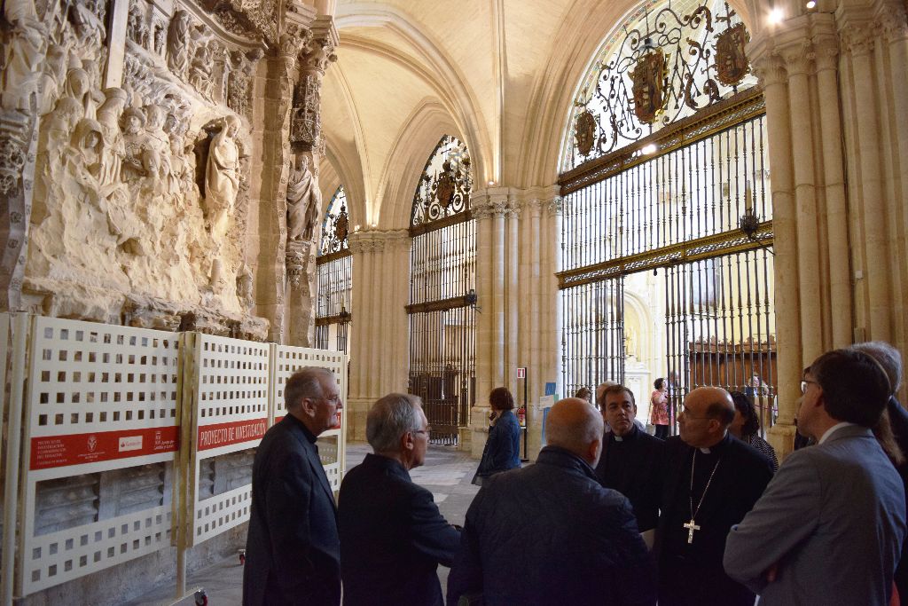El trasaltar de la Catedral será restaurado tras siglos de deterioro 11 trasaltar-catedral-burgos13.jpg