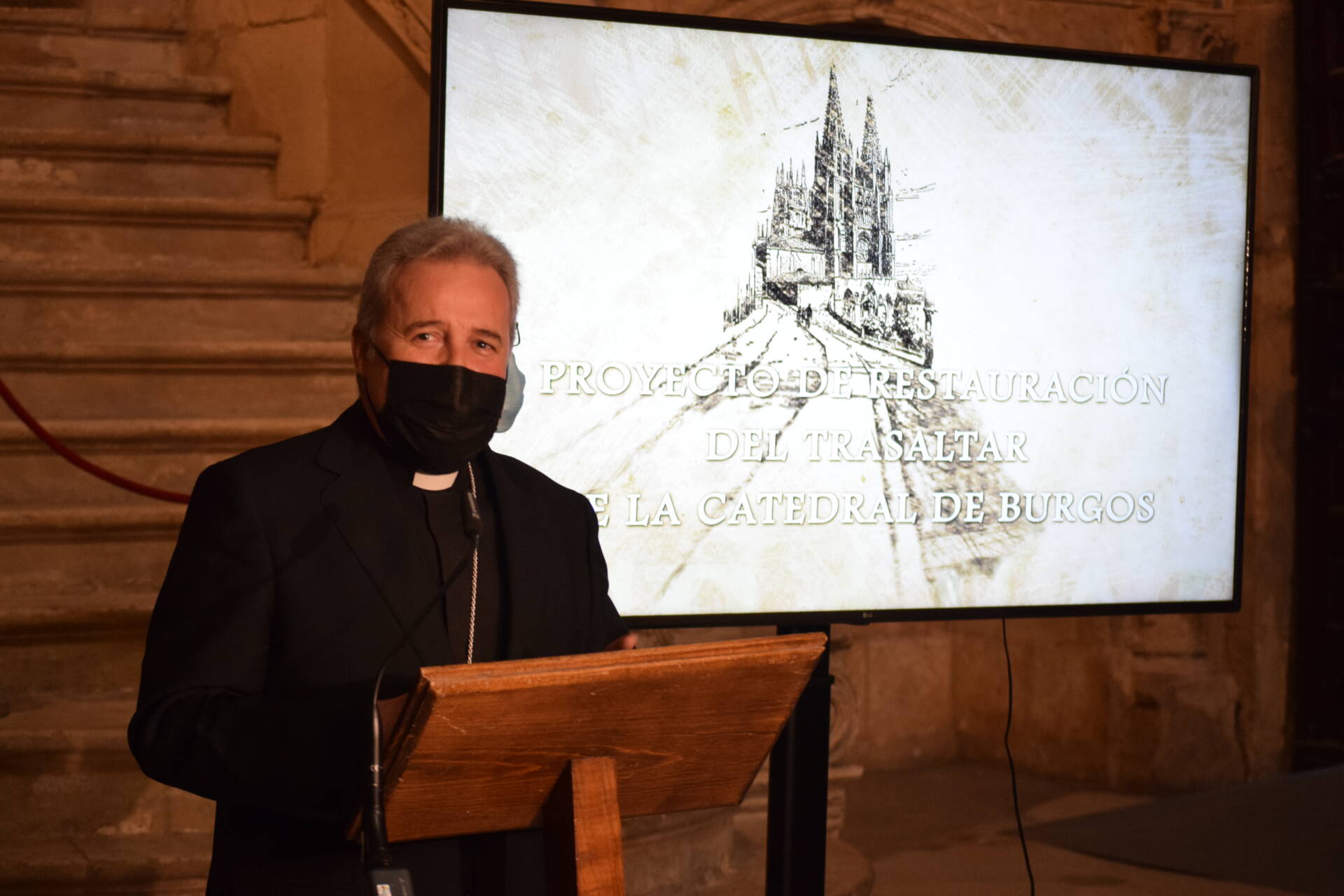 El Trasaltar de la Catedral de Burgos recupera todo su esplendor 5 trasaltar_1