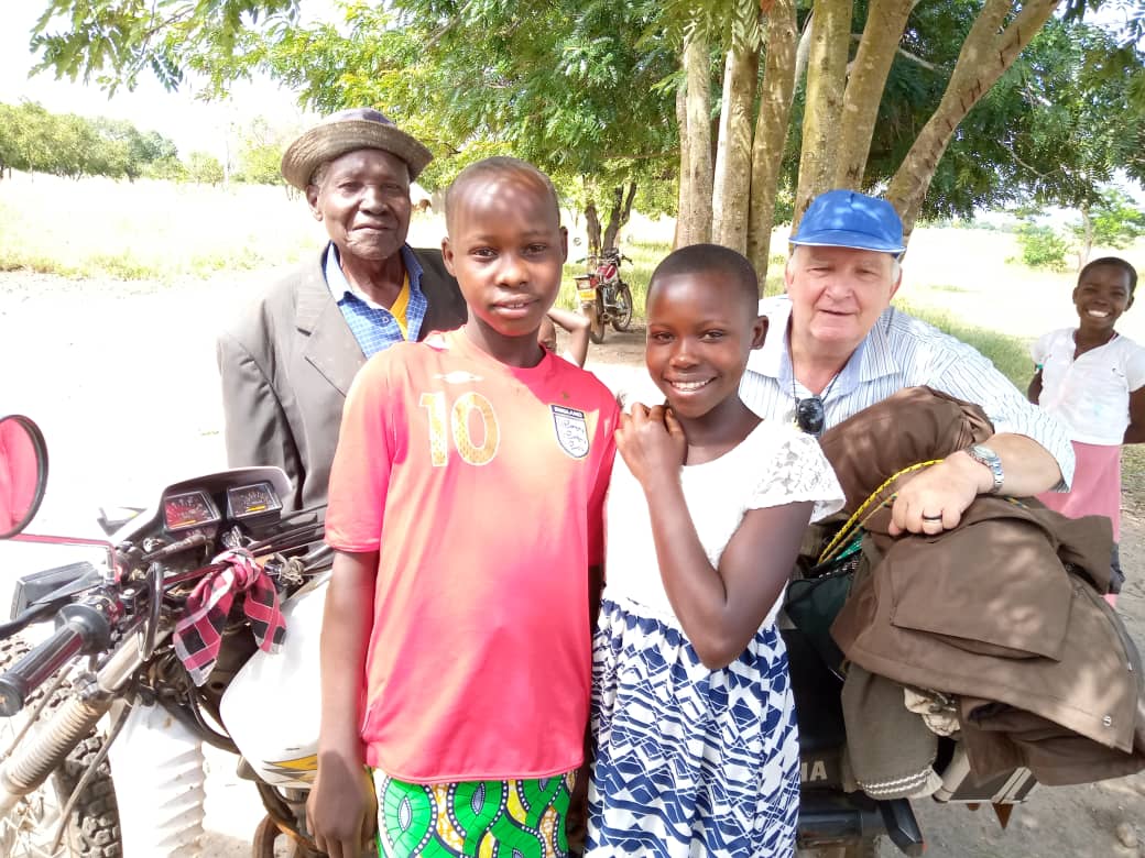 Los Ángeles de Lerma crean un taller de corte y confección en Uganda 1 uganda angeli