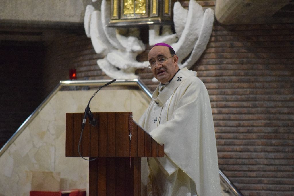 «Hay que pedir y merecer las vocaciones: el futuro está asegurado» 14 vida-consagrada-burgos14.jpg
