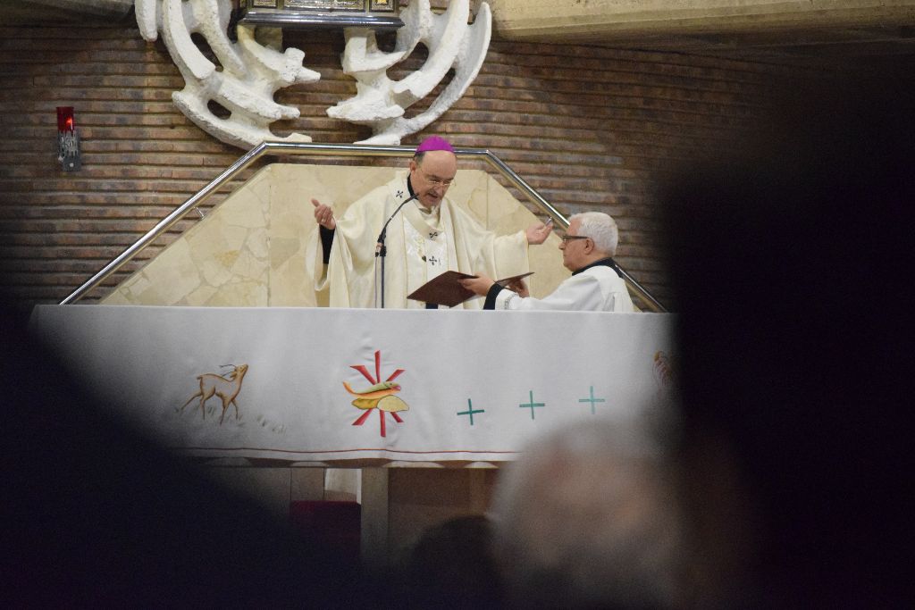 «Hay que pedir y merecer las vocaciones: el futuro está asegurado» 17 vida-consagrada-burgos17.jpg