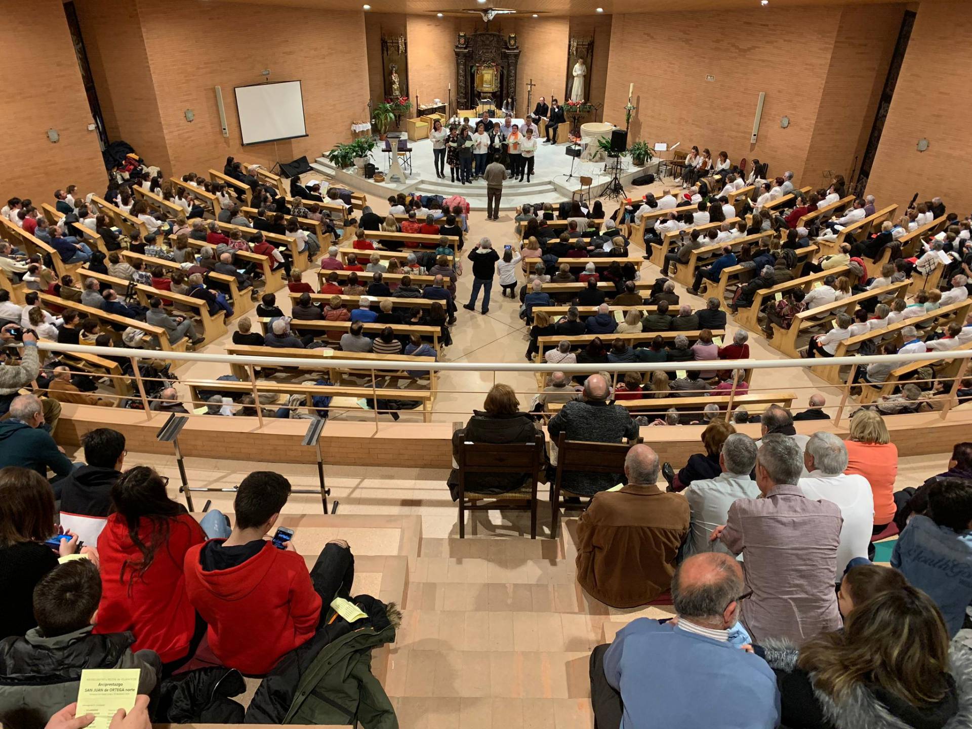 Los certámenes de villancicos marcan el ritmo de la Navidad 9 villancicos 9