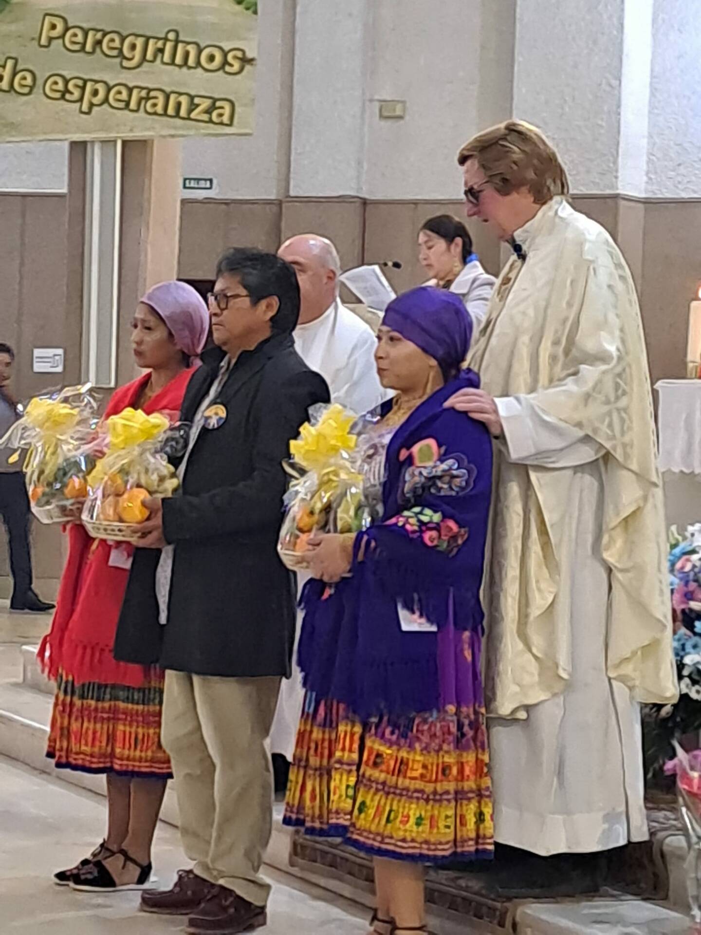 La comunidad ecuatoriana en Burgos celebra a la Virgen del Quinche 8 La comunidad ecuatoriana en Burgos celebra a la Virgen del Quinche