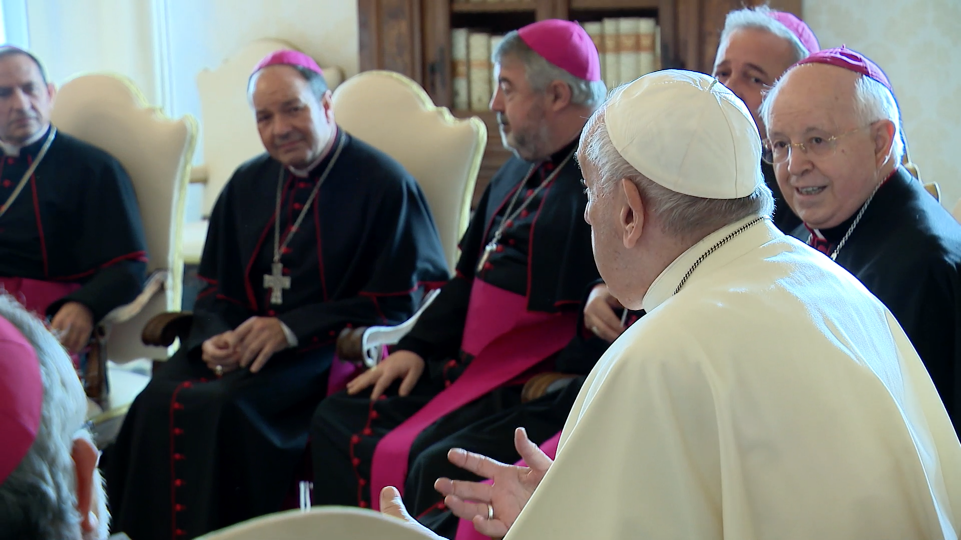 El papa Francisco recibe en audiencia al arzobispo de Burgos 1 visita ad limina