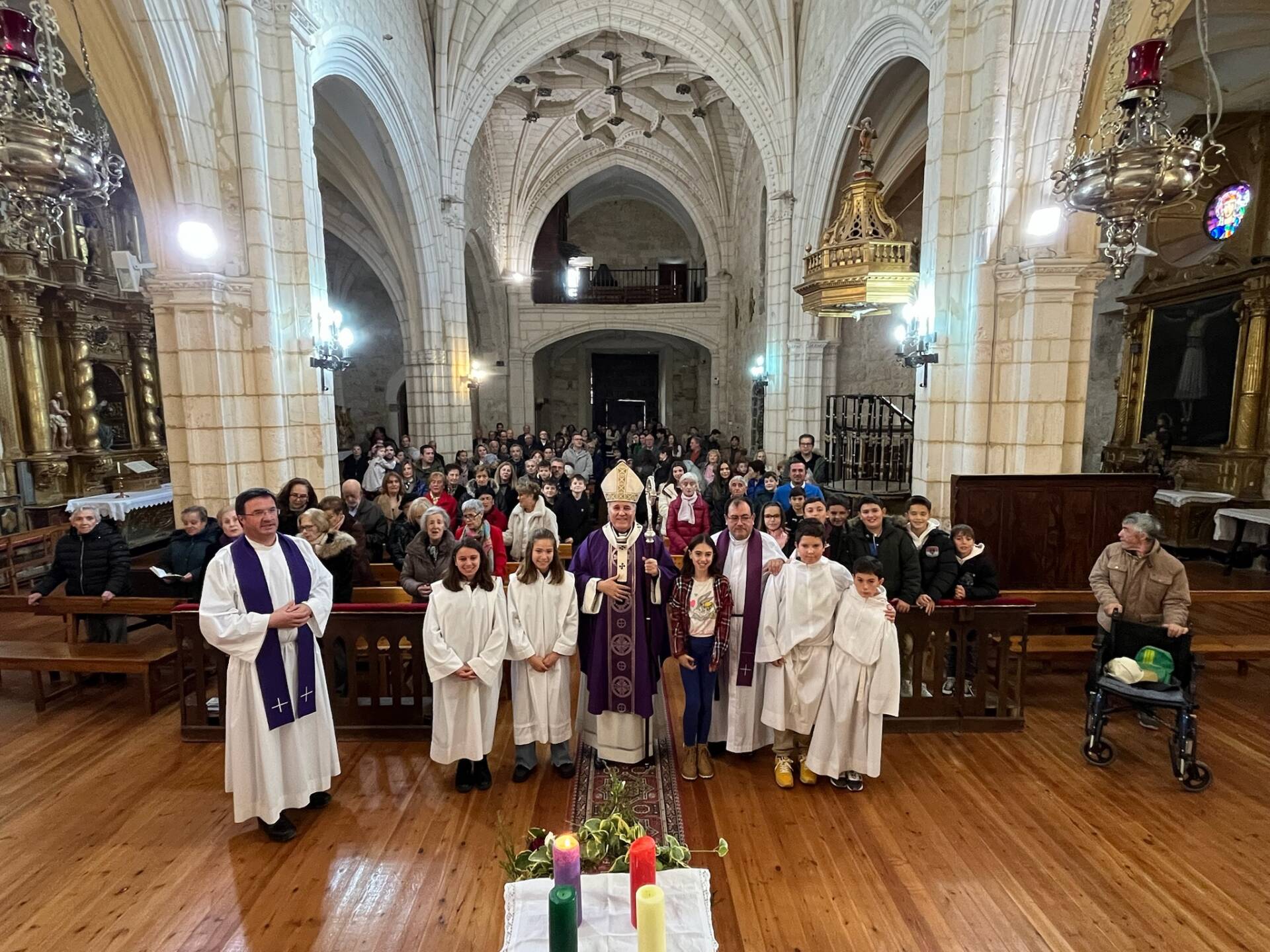 Mons. Iceta continúa con su visita pastoral en Villagonzalo Pedernales y Arcos de la Llana 5 Mons. Iceta continúa con su visita pastoral en Villagonzalo Pedernales y Arcos de la Llana
