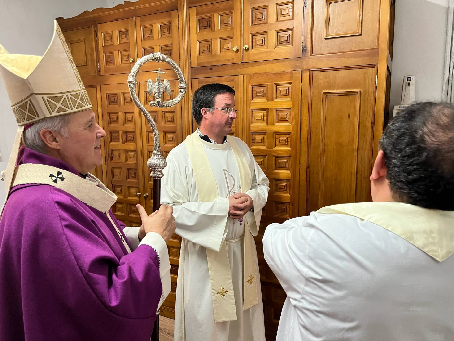 Mons. Iceta continúa con su visita pastoral en Villagonzalo Pedernales y Arcos de la Llana 8 Mons. Iceta continúa con su visita pastoral en Villagonzalo Pedernales y Arcos de la Llana