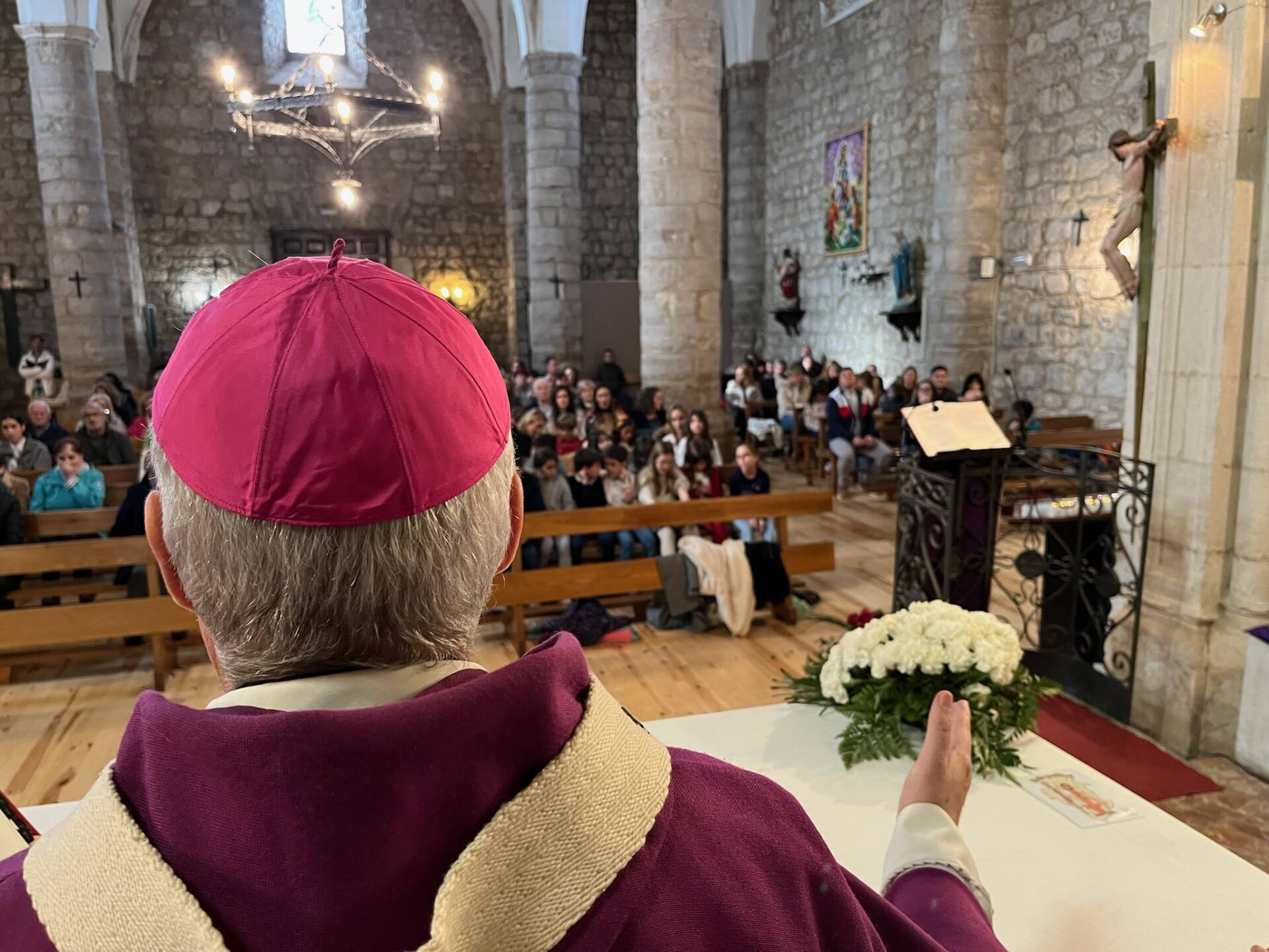 Mons. Iceta continúa con su visita pastoral en Villagonzalo Pedernales y Arcos de la Llana 7 Mons. Iceta continúa con su visita pastoral en Villagonzalo Pedernales y Arcos de la Llana