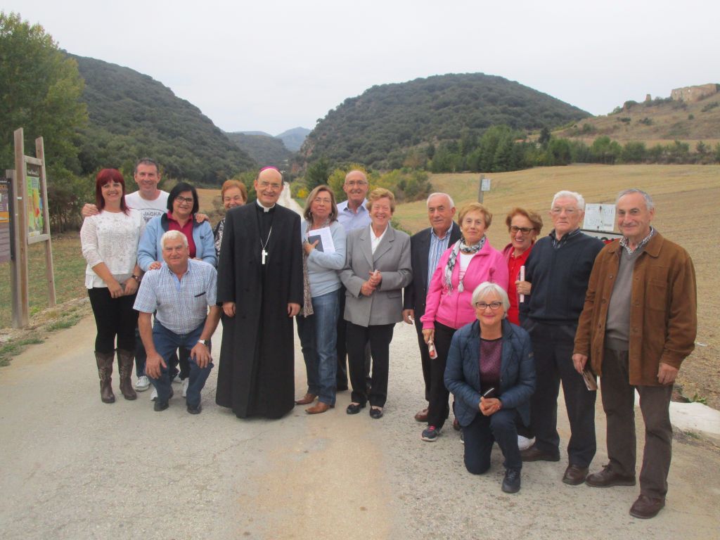 El arzobispo visita varios pueblos de la unidad de Oroncillo y participa en la Fiesta de la Sementera 1 visita pueblo don fidel 2