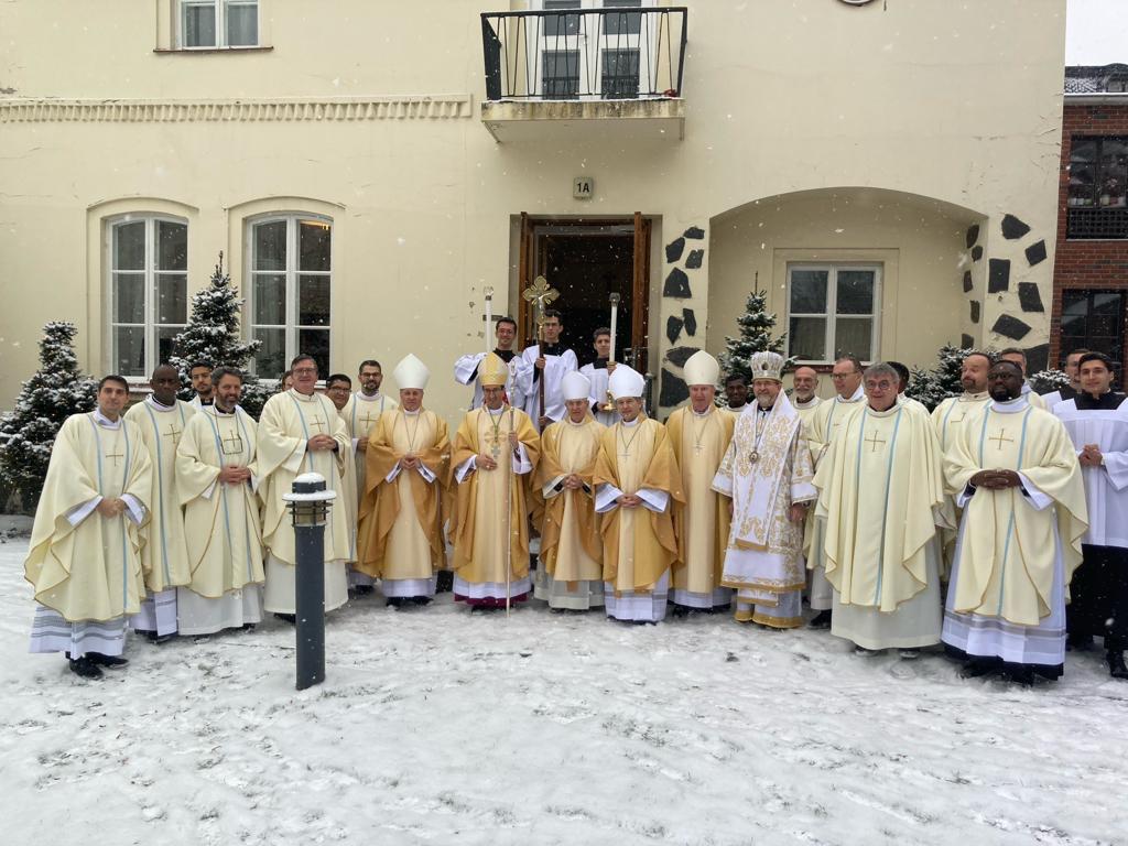 Mons. Iceta participa en la ordenación del nuevo obispo de Helsinki 7 Mons. Iceta participa en la ordenacion del nuevo obispo de Helsinki